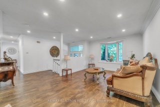 374 Borden Ave, Newmarket Ontario