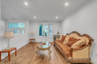 374 Borden Ave, Newmarket Ontario