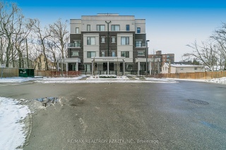 100 Alex Gardner Circ, Aurora Ontario