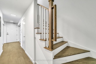 100 Alex Gardner Circ, Aurora Ontario