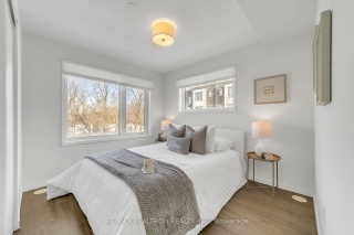 100 Alex Gardner Circ, Aurora Ontario