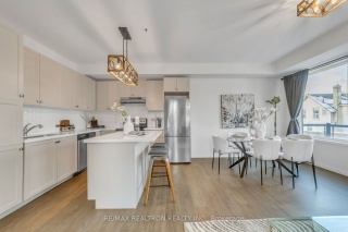100 Alex Gardner Circ, Aurora Ontario