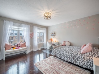 30 Giordano Way, Vaughan Ontario