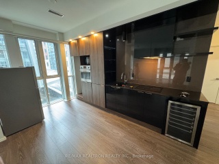 70 Temperance St, Toronto Ontario