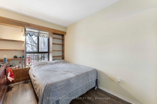 15390 Yonge St, Aurora Ontario
