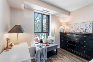 15390 Yonge St, Aurora Ontario