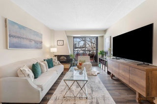 15390 Yonge St, Aurora Ontario