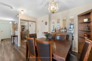 15390 Yonge St, Aurora Ontario