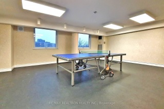 326 Major Mackenzie Dr E, Richmond Hill Ontario