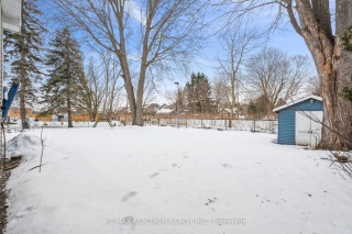 400 Dayfoot St, New Tecumseh Ontario