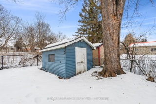 400 Dayfoot St, New Tecumseh Ontario