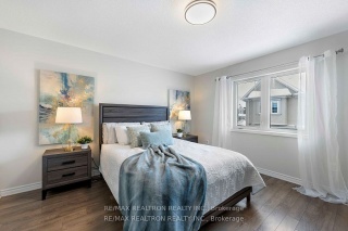 15 Stocks Lane, Aurora Ontario