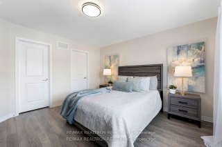 15 Stocks Lane, Aurora Ontario