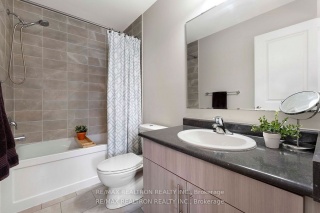 15 Stocks Lane, Aurora Ontario