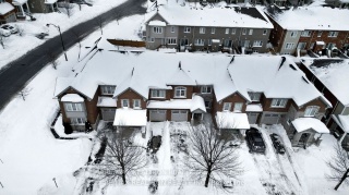 15 Stocks Lane, Aurora Ontario