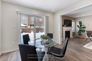 15 Stocks Lane, Aurora Ontario