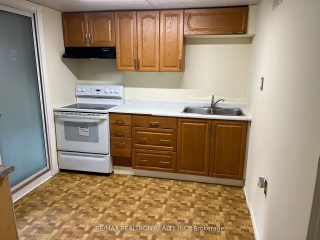1448 Sandhurst Cres, Pickering Ontario