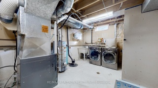 391 Ashworth Dr, Newmarket Ontario
