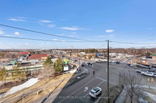 5917 Main St, Whitchurch-stouffville Ontario