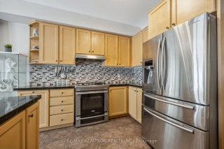 31 Weir St, Bradford West Gwillimbury Ontario