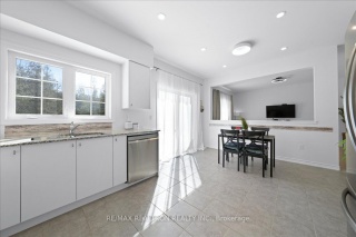 123 Hawkins St, Georgina Ontario