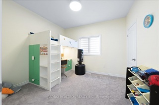 123 Hawkins St, Georgina Ontario