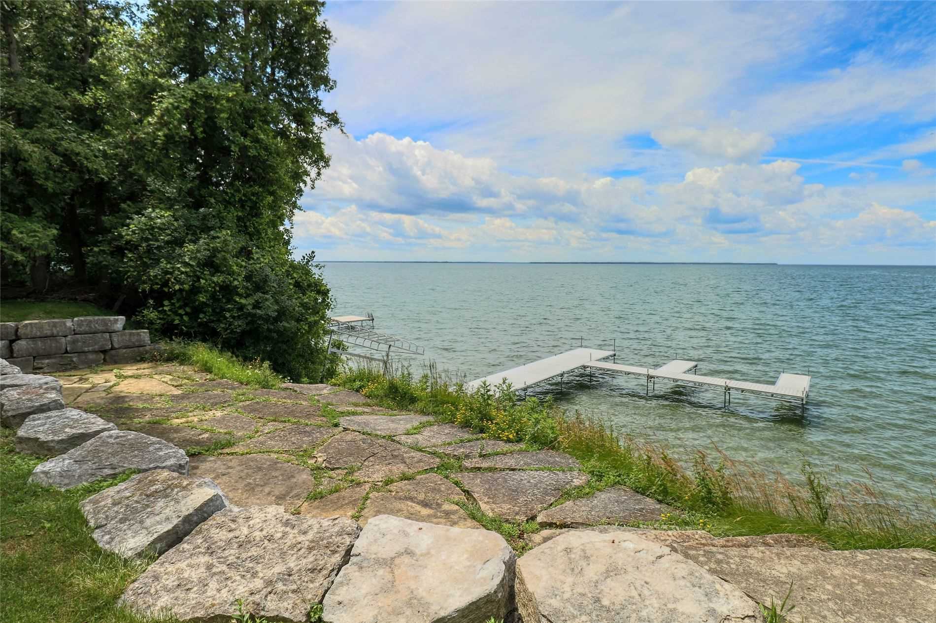 8 Mclennans Beach Rd, Brock Ontario, Canada