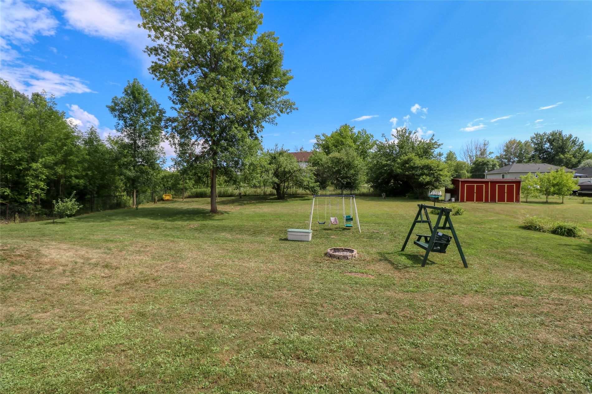 2873 Warren Rd, Ramara Ontario, Canada