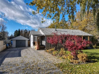 28 Howard Ave, Brock Ontario, Canada