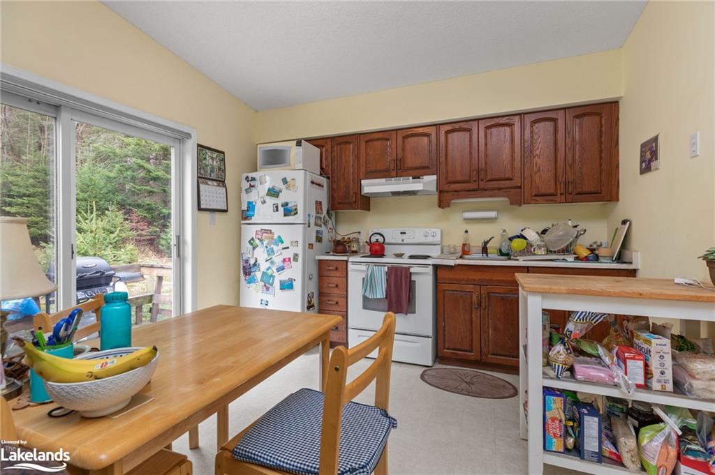 103 OLD CENTURION Road, Huntsville, Ontario, Canada