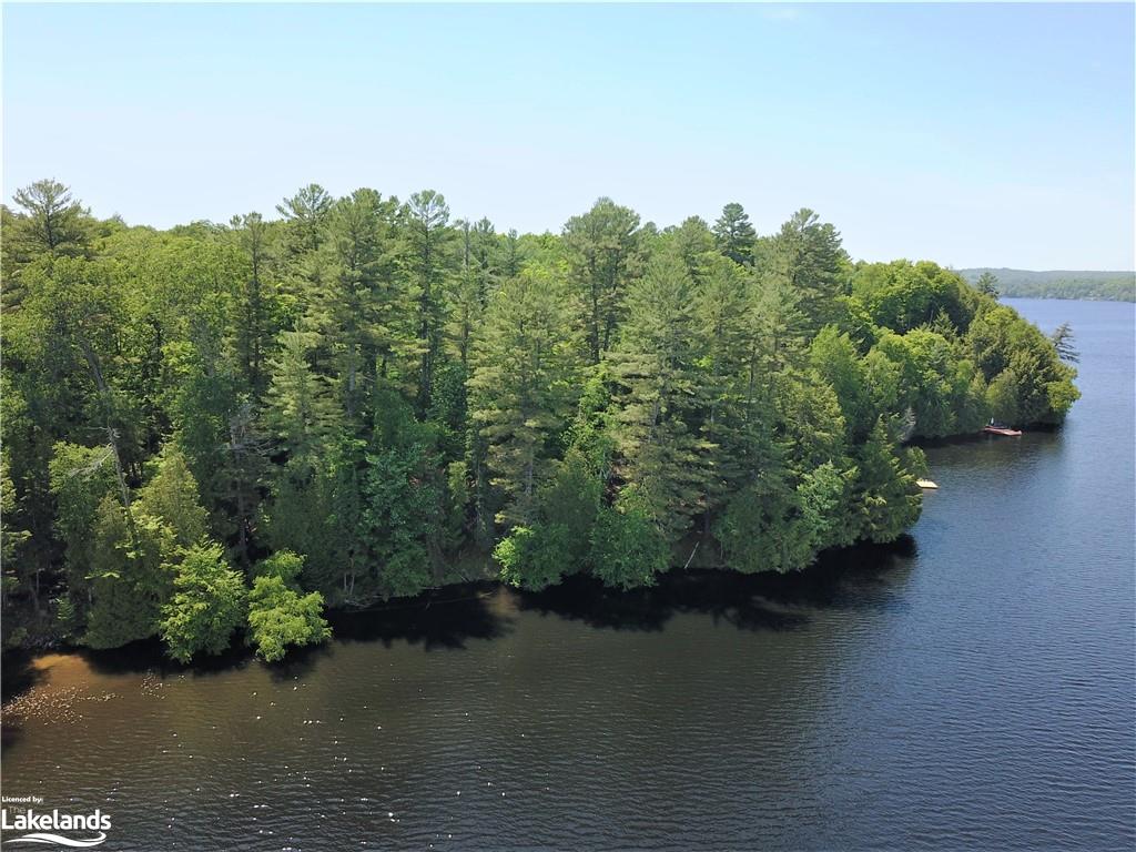 416 Swallowdale Road, Huntsville Ontario, Canada