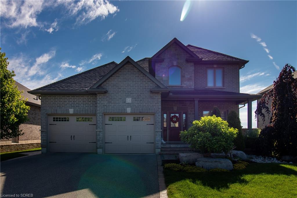 14 BLUEGRASS Boulevard, Delhi, Ontario, Canada