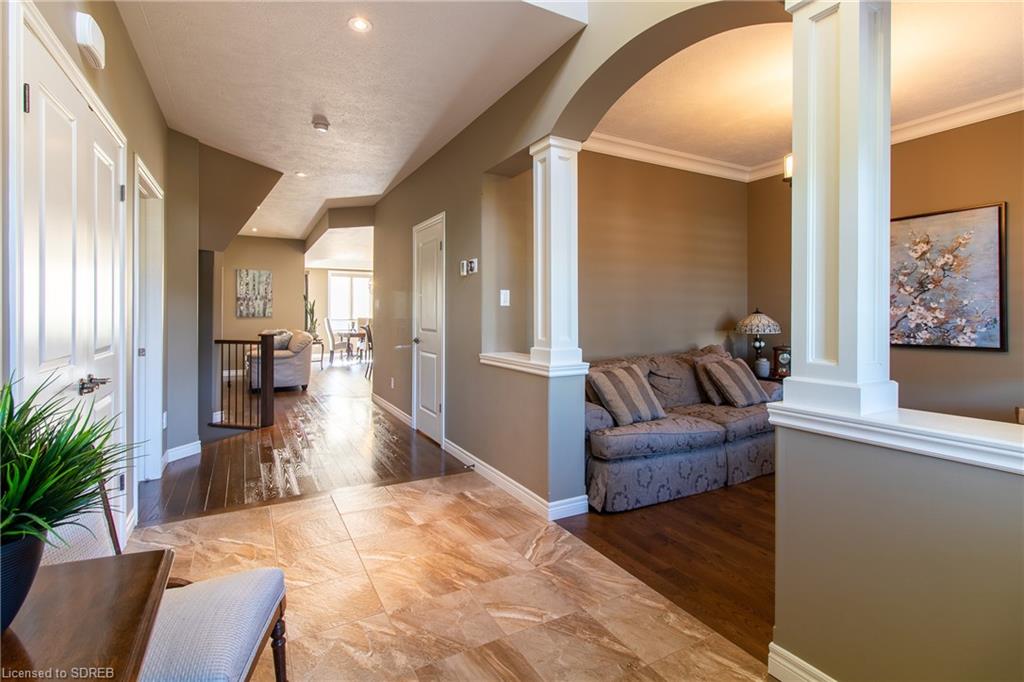 14 BLUEGRASS Boulevard, Delhi, Ontario, Canada