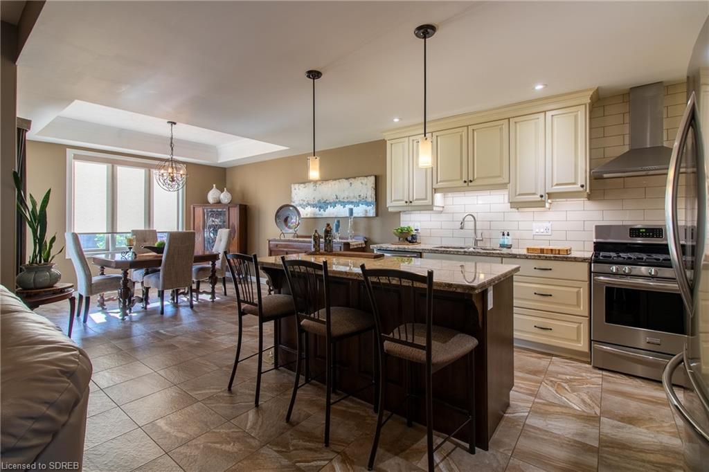 14 BLUEGRASS Boulevard, Delhi, Ontario, Canada