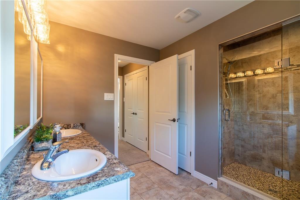 14 BLUEGRASS Boulevard, Delhi, Ontario, Canada
