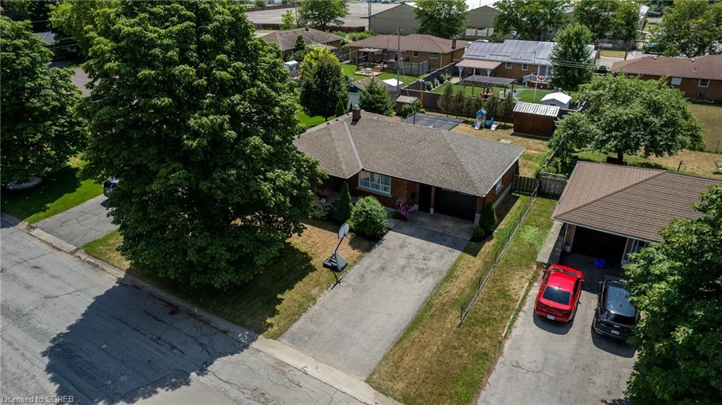 158 HARRIS Street, Delhi, Ontario, Canada