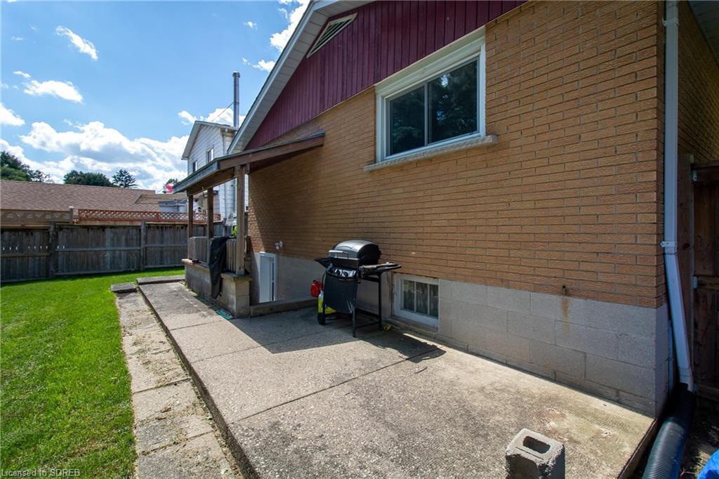 231 NORFOLK Avenue, Delhi, Ontario, Canada