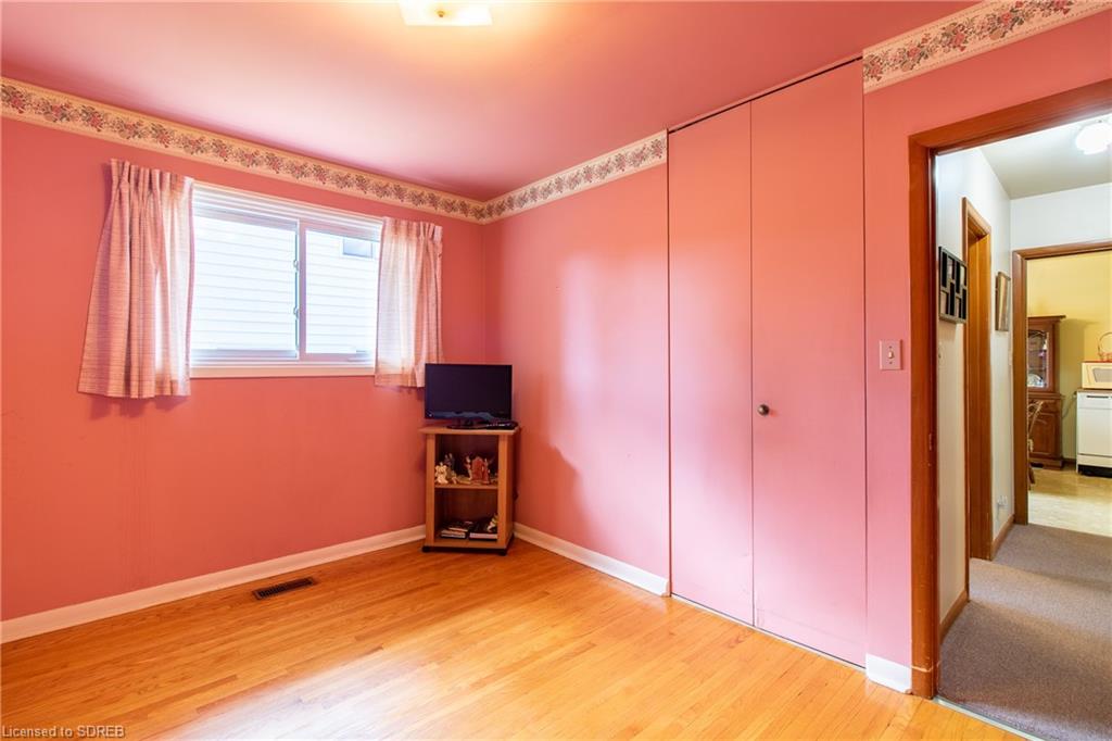 231 NORFOLK Avenue, Delhi, Ontario, Canada