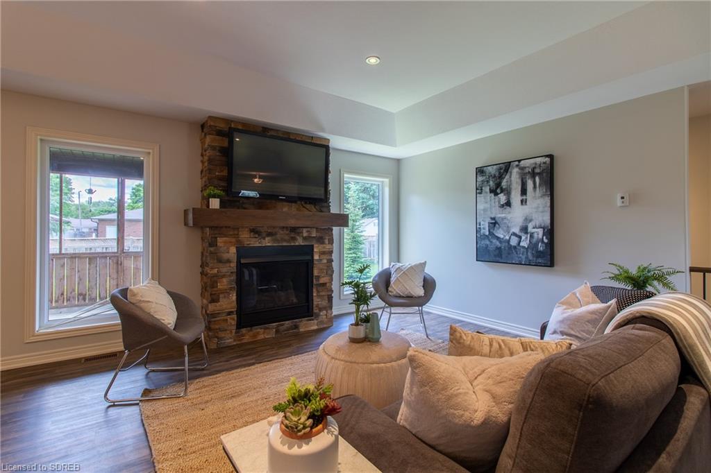 323 COURTLAND Street, Delhi, Ontario, Canada