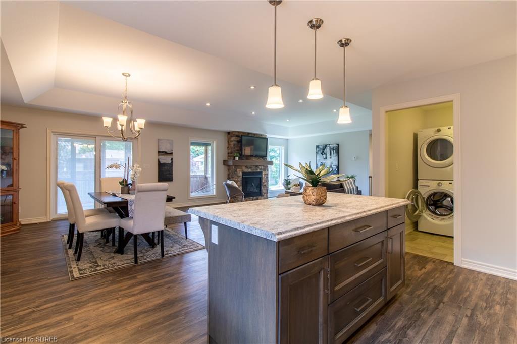 323 COURTLAND Street, Delhi, Ontario, Canada