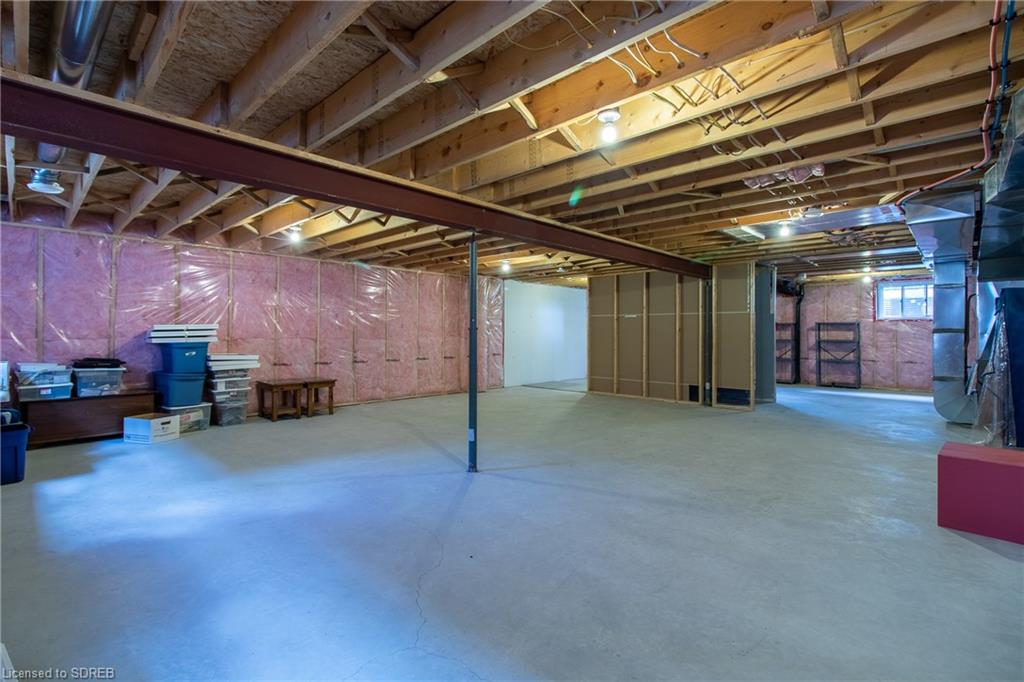 323 COURTLAND Street, Delhi, Ontario, Canada