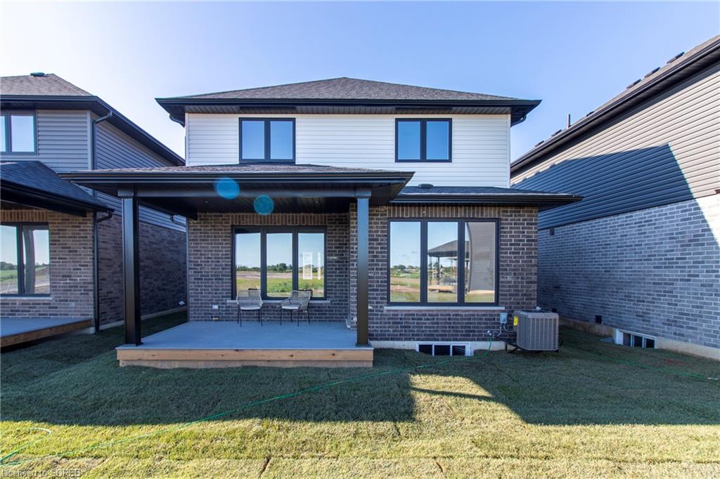 6 PURSEL Street, Waterford, Ontario, Canada