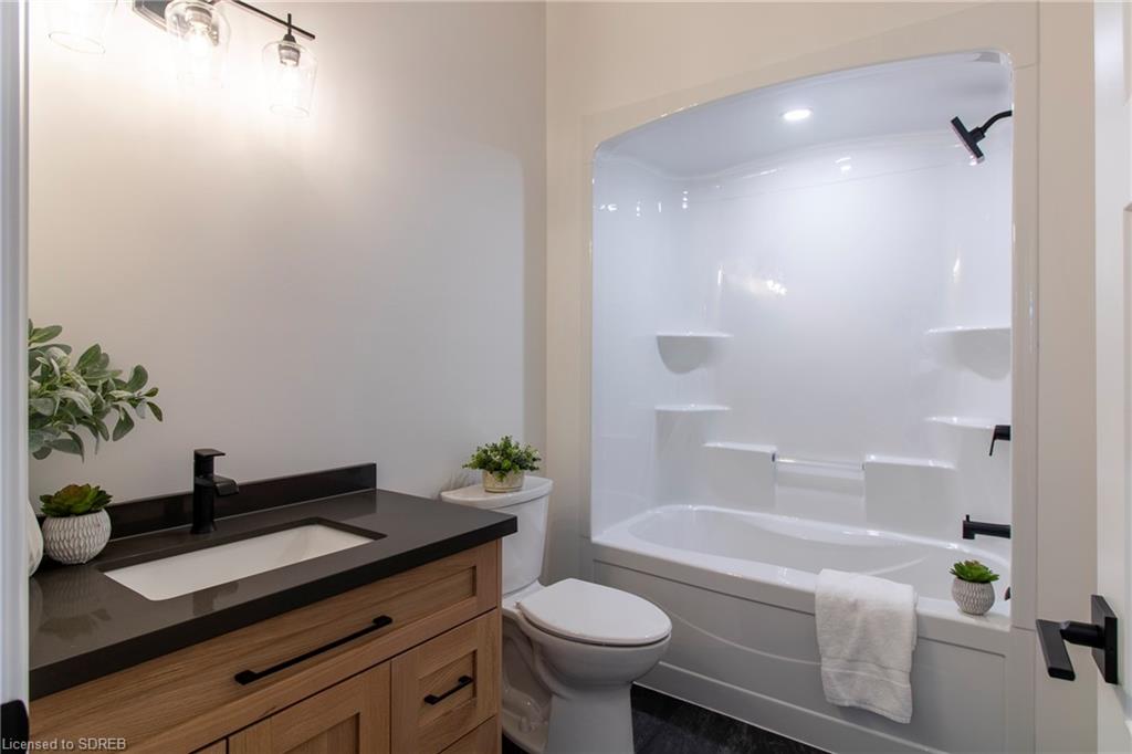 207 GIBBONS Street, Waterford, Ontario, Canada