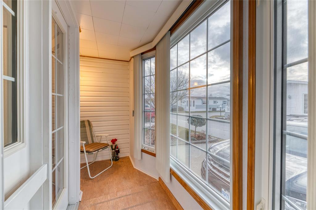 5700 BLACKWELL Sideroad Unit# 102, Sarnia Ontario, Canada