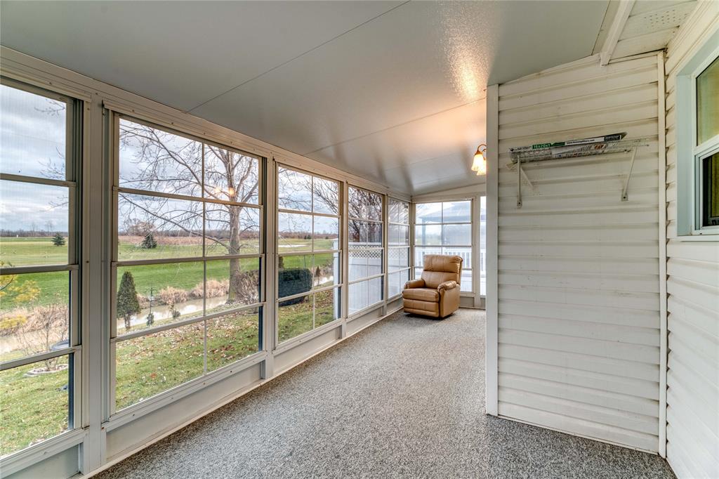 5700 BLACKWELL Sideroad Unit# 102, Sarnia Ontario, Canada