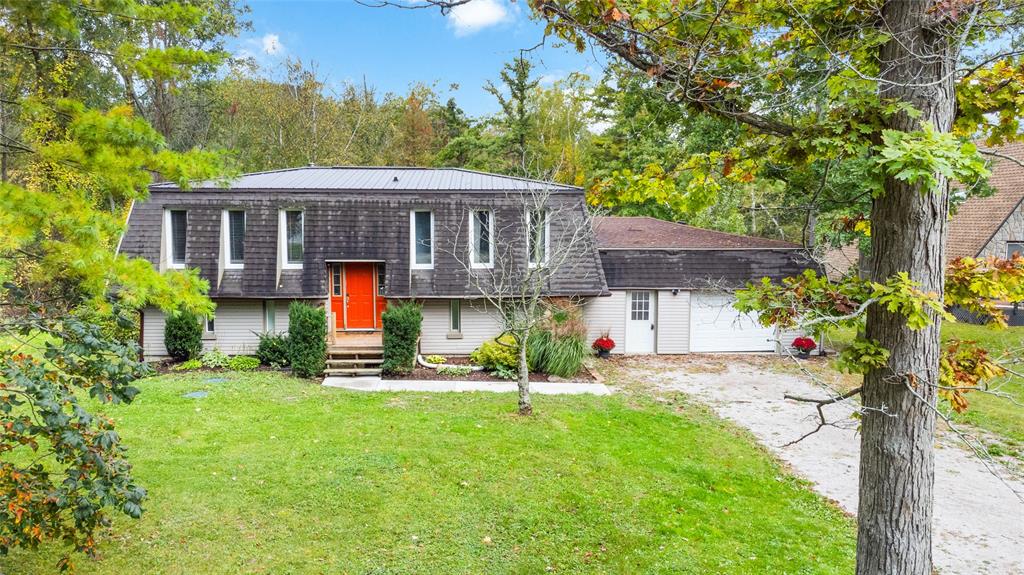 9903 SUPERIOR Street, Lambton Shores, Ontario, Canada