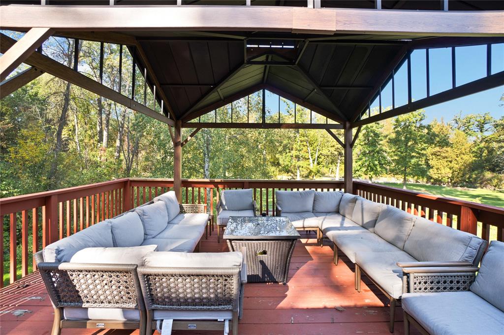 9903 SUPERIOR Street, Lambton Shores, Ontario, Canada