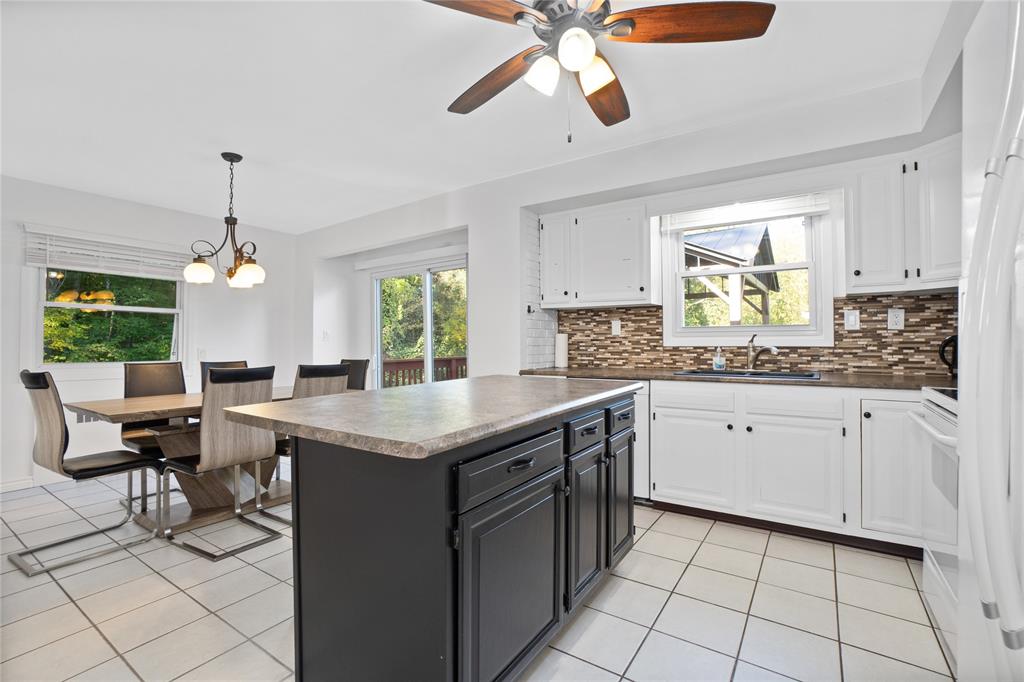 9903 SUPERIOR Street, Lambton Shores, Ontario, Canada
