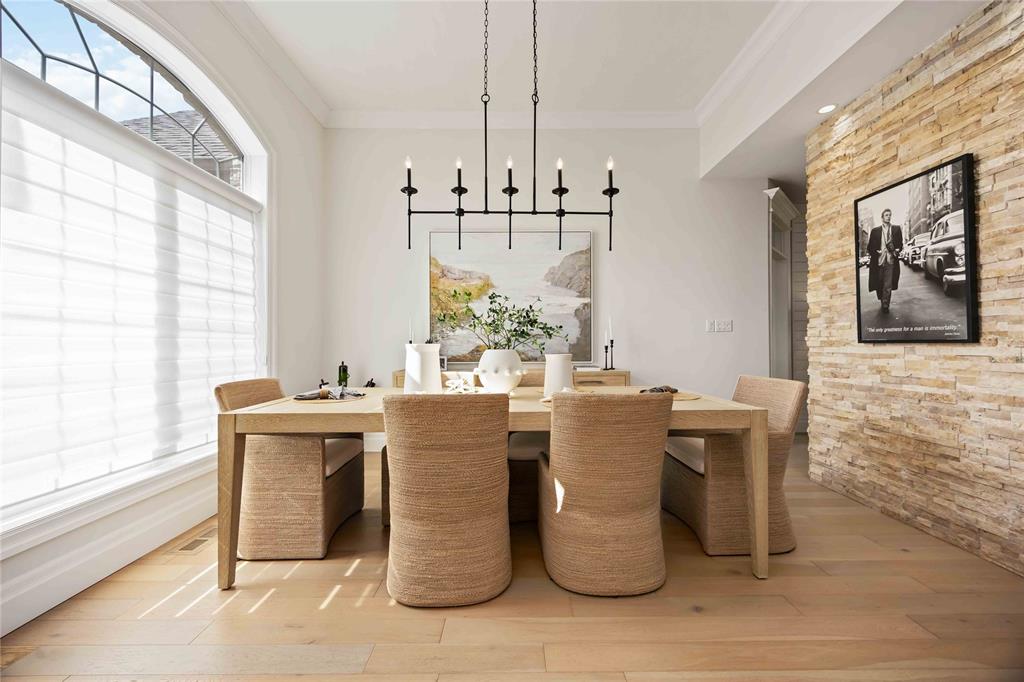 6854 CREEKSIDE Drive, Plympton-Wyoming, Ontario, Canada photo 3