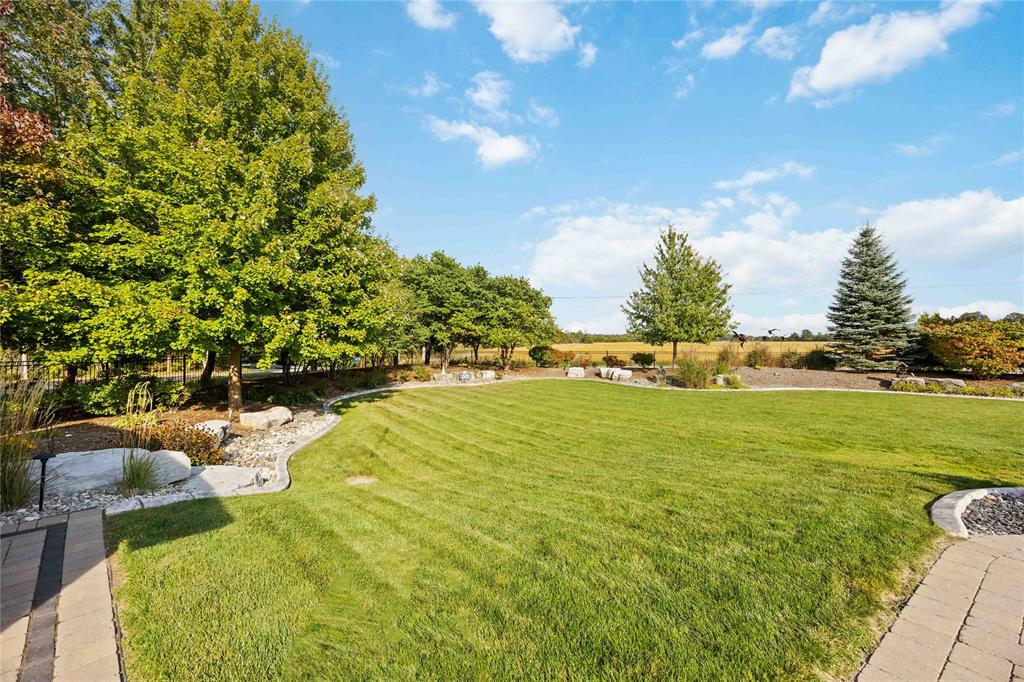 6854 CREEKSIDE Drive, Plympton-Wyoming, Ontario, Canada photo 36